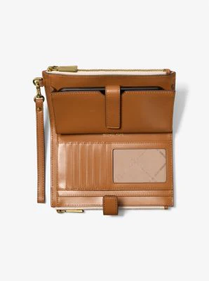 Adele Logo Smartphone Wallet - Image 15