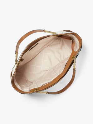 Jet Set Large Logo Shoulder Bag - Image 19