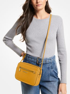 Jet Set Large Saffiano Leather Crossbody Bag - Image 34