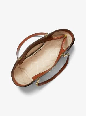 Jet Set Large Signature Logo Shoulder Bag - Image 3