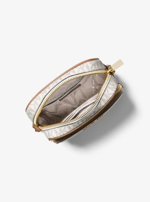 Jet Set Travel Medium Logo Crossbody Bag - Image 23