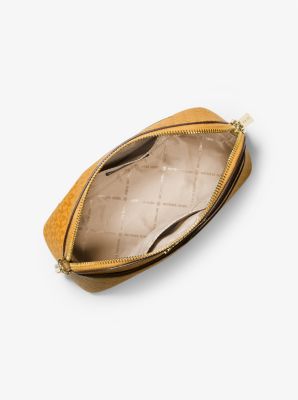 Jet Set Travel Medium Logo Dome Crossbody Bag - Image 27