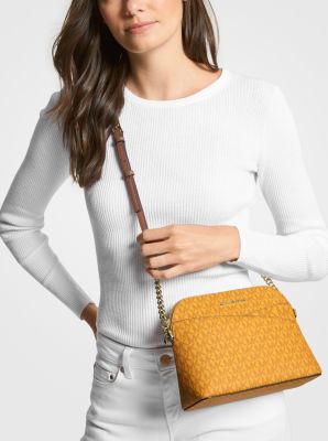 Jet Set Travel Medium Logo Dome Crossbody Bag - Image 28