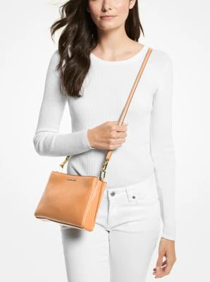 Trisha Medium Pebbled Leather Crossbody Bag - Image 40